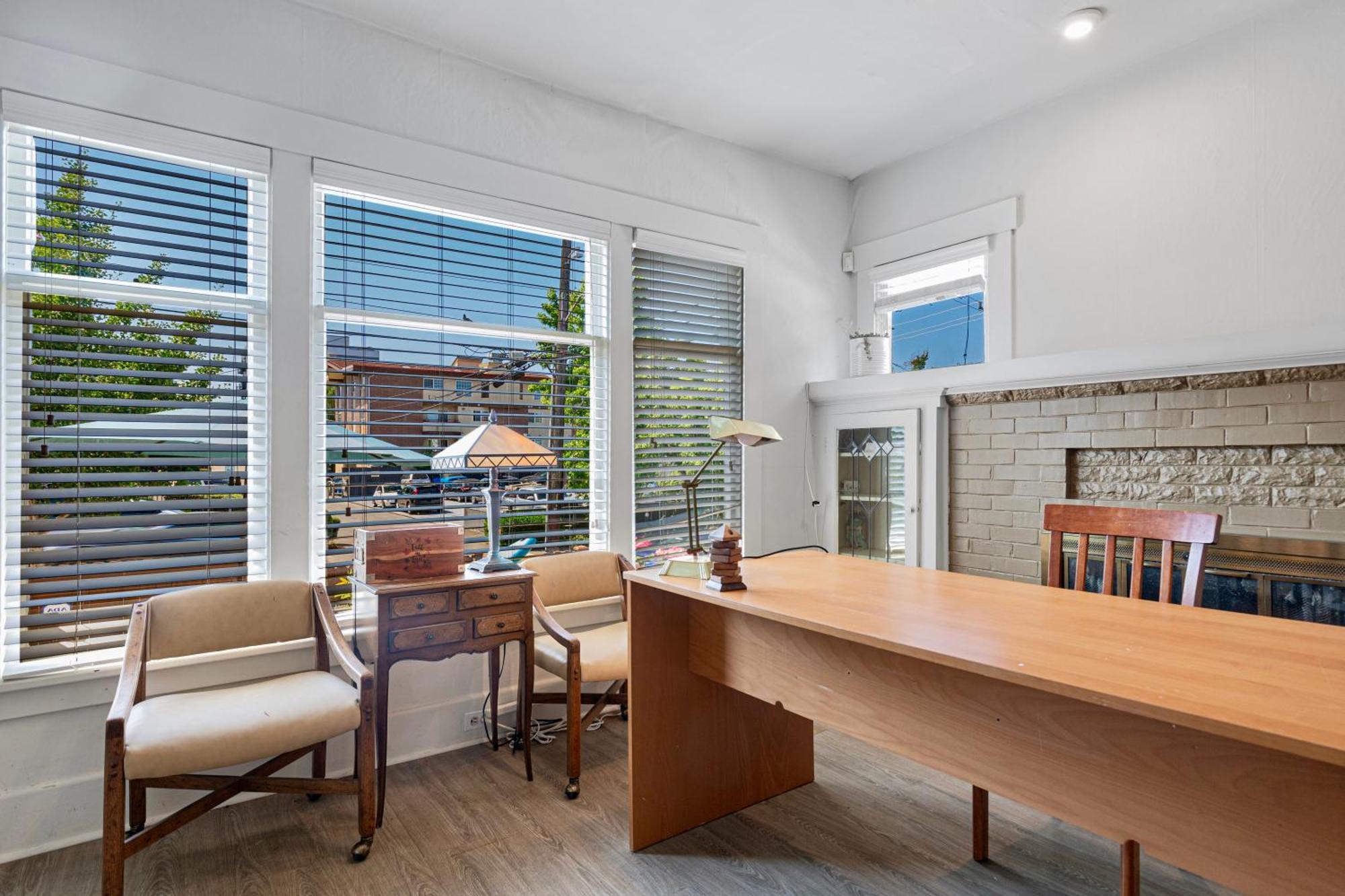 Vintage 3 Bedroom Home In Prime Eastlake Seattle With Private Parking Exterior foto
