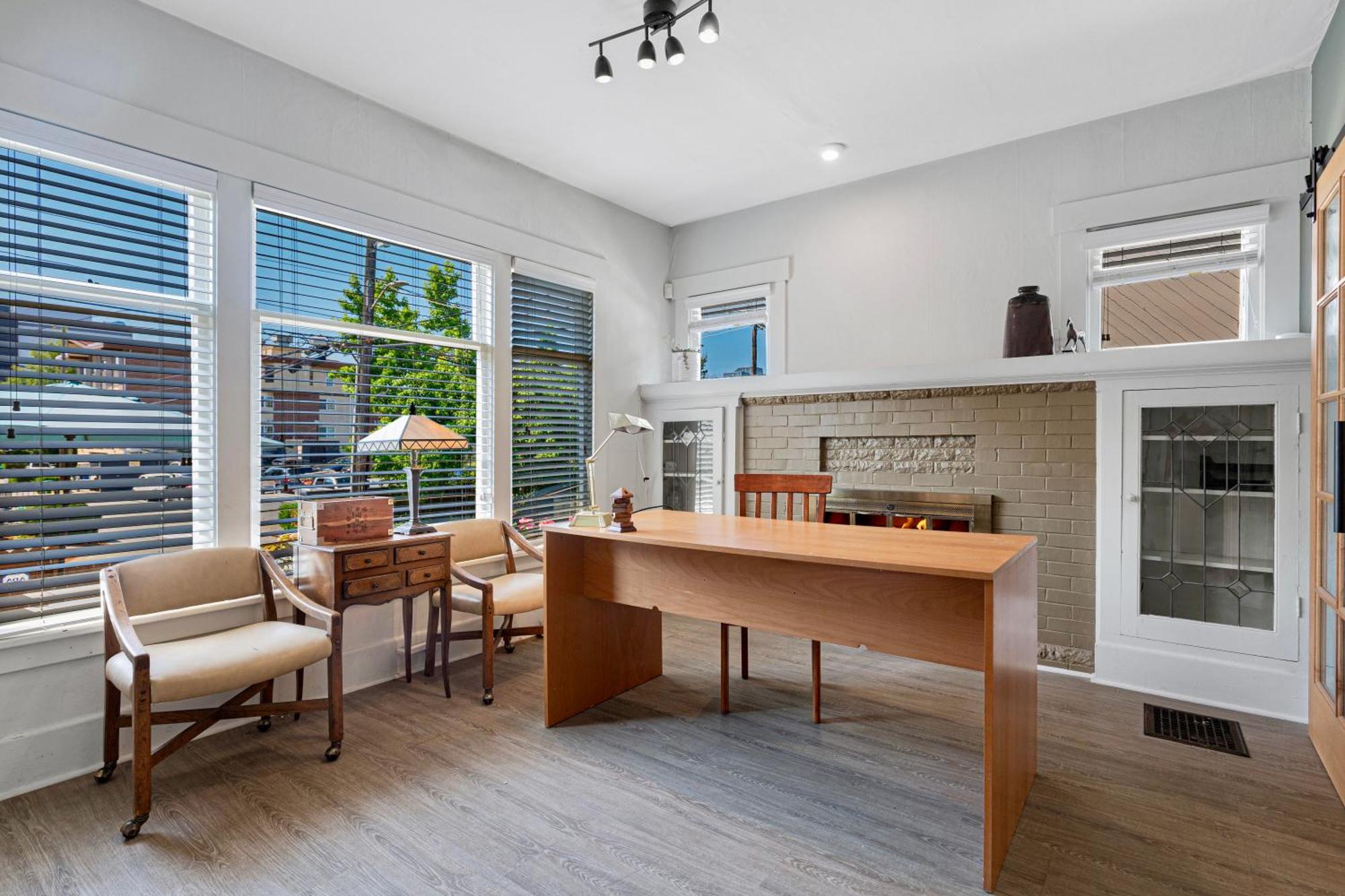 Vintage 3 Bedroom Home In Prime Eastlake Seattle With Private Parking Exterior foto